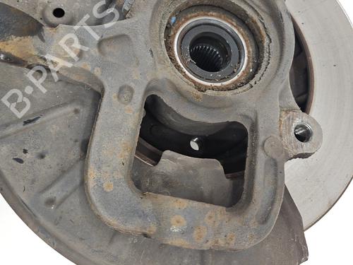 Used Left front steering knuckle Left front steering knuckle PORSCHE CAYENNE (9PA) 3.2 (250 hp) 26678707 26678707