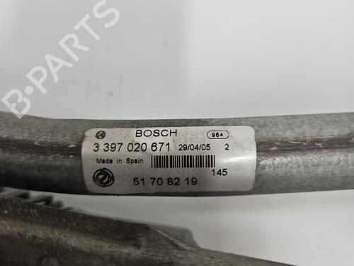 Used Front wiper motor Front wiper motor FIAT CROMA (194_) 1.9 D Multijet (194AXC1B, 194AXC12) (150 hp) 40290031 40290031