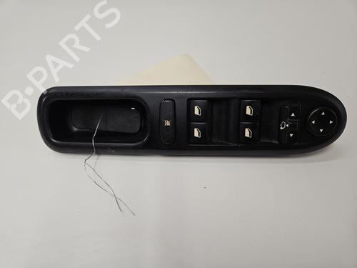 Used Left front window switch Left front window switch PEUGEOT 407 (6D_) 1.6 HDi 110 (6D9HZC, 6D9HYC) (109 hp) 33714416 33714416