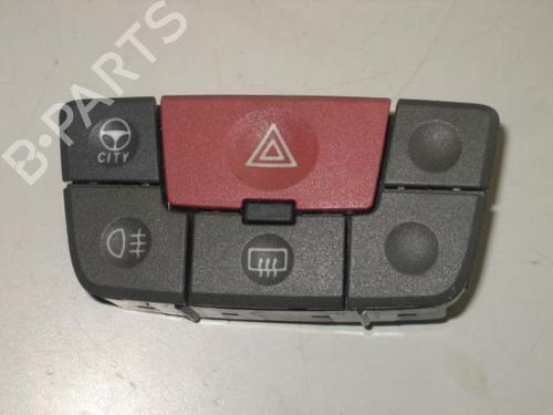 Used Warning switch FIAT PANDA (169_) 1.1 (169.AXA1A) (54 hp) 22105613