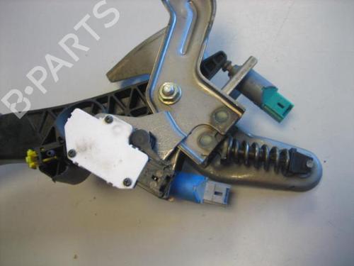 Used Break pedal Break pedal RENAULT SCÉNIC II (JM0/1_) 1.9 dCi (JM0G, JM12, JM1G, JM2C) (120 hp) 20892406 20892406