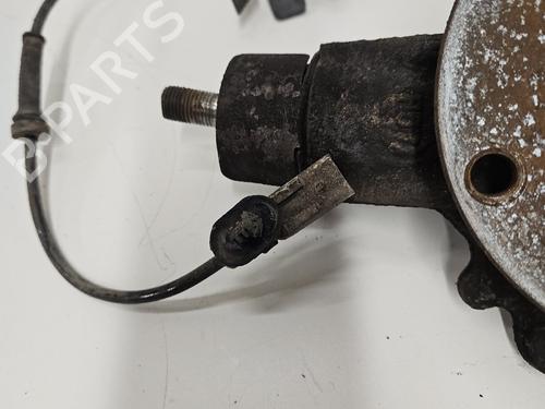 Used Right front steering knuckle Right front steering knuckle 36939660 36939660