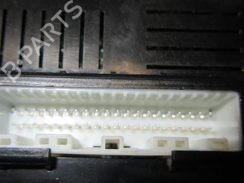 Used Fuse box Fuse box RENAULT CLIO III Grandtour (KR0/1_) 1.5 dCi (KR0F) (86 hp) 22106456 22106456