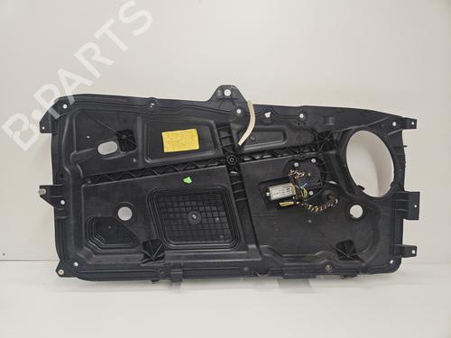 Lève-vitre avant gauche FORD FIESTA V (JH_, JD_) 1.3 (69 hp) 31698486
