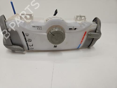 AC Styreenhet / Manøvreringsenhet TOYOTA AYGO (_B1_) 1.0 (KGB10_, KGB10R) (68 hp) 30555688