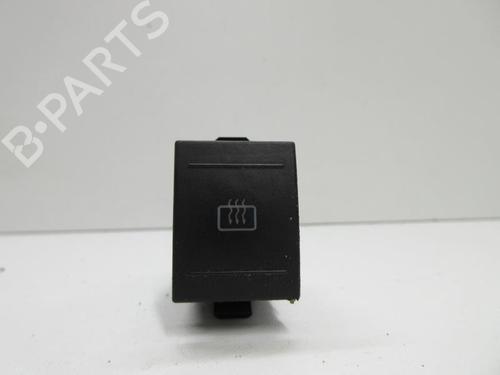 Interruttore Interruttore VW POLO IV (9N_, 9A_) 1.4 TDI (75 hp) 22107965 22107965