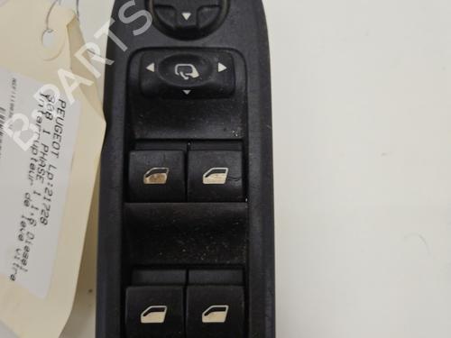 left-front-window-switch-peugeot-308-i-4a_-4c_-2007-2008-2009-2010-2011-2012-2013-2014-2015-2016-31995082 main image