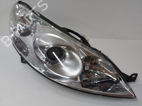 Used Right headlight PEUGEOT 407 (6D_) 1.8 (6D6FZB) (116 hp) 22362576