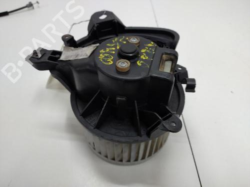Used Heater blower motor FIAT PUNTO EVO (199_) 1.3 D Multijet (199AXC1A, 199BXC1A, 199AXT1A, 199BXT1A) (75 hp) 20893580