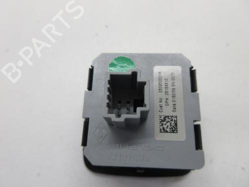Used Electronic module RENAULT GRAND SCÉNIC III (JZ0/1_) 2.0 dCi (JZ0Y, JZ26) (150 hp) 22107603