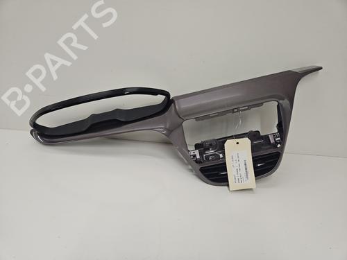 air-vent-peugeot-2008-i-cu_-2013-32689479 main image