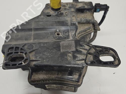 Used AdBlue tank PEUGEOT 308 II (LB_, LP_, LW_, LH_, L3_) 1.6 HDi / BlueHDi 115 (115 hp) 29316335