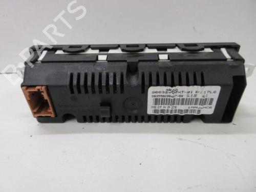 Multifunctionele display CITROËN C3 I (FC_, FN_) 1.4 HDi (68 hp) 22107287