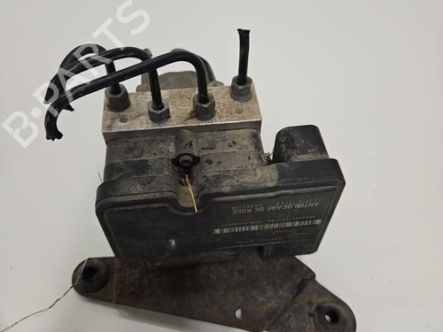 Used ABS pump PEUGEOT 206+ (2L_, 2M_) 1.4 HDi eco 70 (68 hp) 31995109
