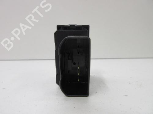 Used Switch Switch SKODA FABIA II (542) 1.6 TDI (105 hp) 22107468 22107468