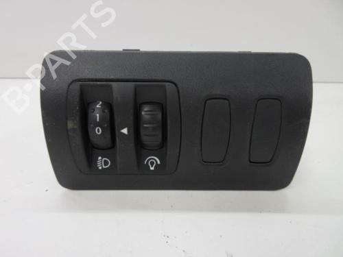 Used Headlight switch Headlight switch RENAULT CLIO III (BR0/1, CR0/1) 1.5 dCi (BR17, CR17) (86 hp) 22107099 22107099