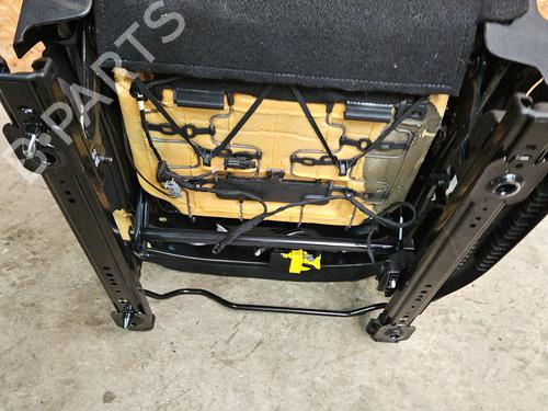 Right front seat RENAULT TALISMAN (LP_) 1.6 dCi 130 | BP31603942C16 