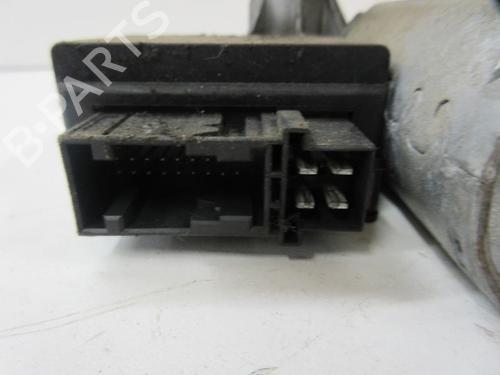 Used Rear wiper motor RENAULT ESPACE III (JE0_) 2.2 dCi (JE0K) (130 hp) 25267227