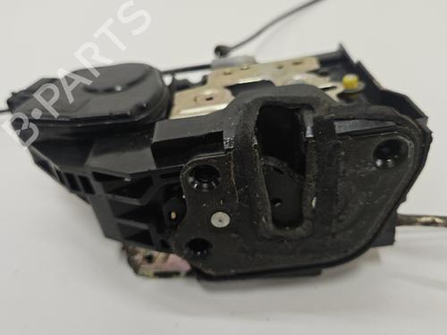 Used Front right lock Front right lock HYUNDAI TUCSON (JM) [2004-2019] 35937573 35937573