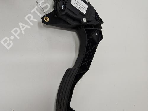 pedal-renault-twingo-iii-bcm_-bca_-2014-32664590 main image