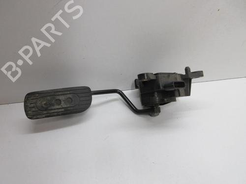 Used Pedal NISSAN MICRA III (K12) 1.5 dCi (86 hp) 20902570