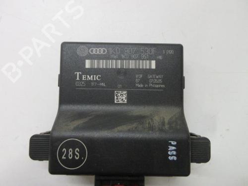 Used Electronic module SEAT ALTEA (5P1) 1.9 TDI (105 hp) 22106901