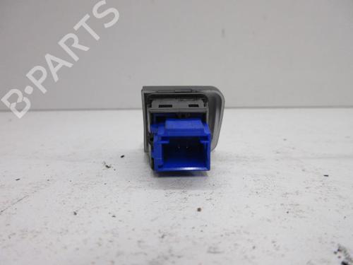 Used Warning switch PEUGEOT 208 I (CA_, CC_) 1.4 HDi (68 hp) 20891544