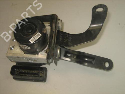 Used ABS pump FORD FIESTA VI (CB1, CCN) 1.4 TDCi (68 hp) 20909473