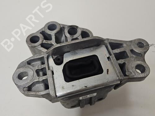 Used Engine mount FIAT 500X (334_) 1.4 (334AXC1B, 334AXC11) (140 hp) 25294766