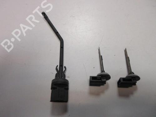 Used Electronic module Electronic module SEAT IBIZA III (6L1) 1.9 TDI (100 hp) 22106204 22106204