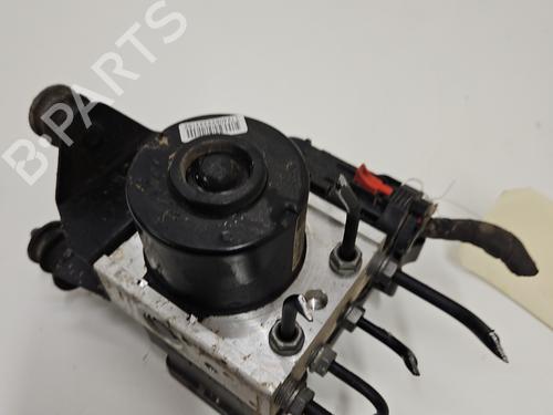 Used ABS pump VW GOLF VI (5K1) 1.6 TDI (105 hp) 27920882