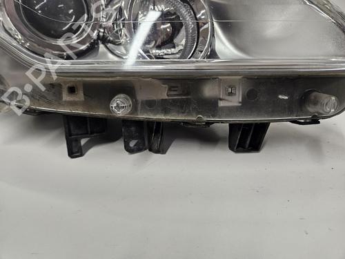 Faro derecho Faro derecho RENAULT LAGUNA III (BT0/1) 2.0 dCi (BT01, BT08, BT09, BT0E, BT0K, BT12, BT1C, BT1D,... (150 hp) 36571774 36571774