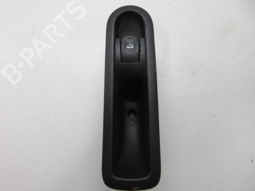 Used Left rear window switch Left rear window switch RENAULT MODUS / GRAND MODUS (F/JP0_) 1.5 dCi (FP0F, JP0F) (86 hp) 20900421 20900421