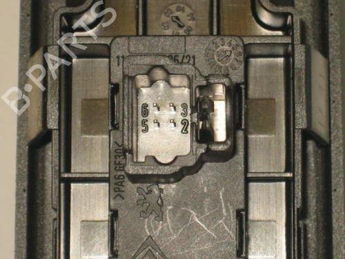 Used Right front window switch Right front window switch PEUGEOT 307 (3A/C) 2.0 HDi 110 (107 hp) 20903824 20903824