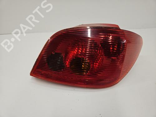 Højre baglygte PEUGEOT 307 (3A/C) 1.6 HDi 110 (109 hp) 28826900