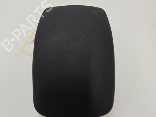 Used Armrest / Center console CITROËN C4 II (NC_) 1.6 BlueHDi 120 (120 hp) 25267087