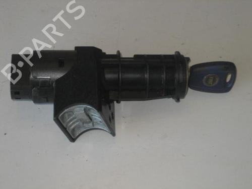 Used Ignition barrel FIAT PUNTO (188_) 1.2 60 (188.030, .050, .130, .150, .230, .250) (60 hp) 20909940