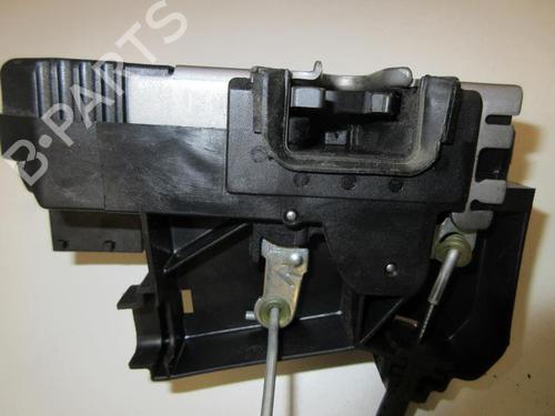 Front right lock RENAULT TRAFIC II Bus (JL) 2.5 dCi 135 (JL0D) | BP20892121C97 