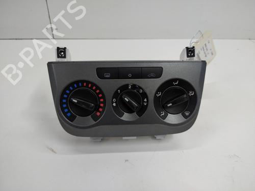 Used Climate control FIAT GRANDE PUNTO (199_) 1.3 D Multijet (75 hp) 20901844