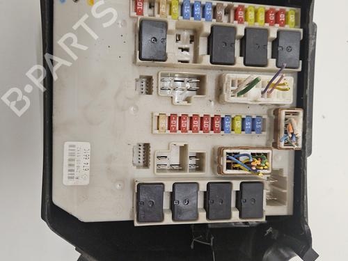 Used Fuse box RENAULT CLIO III (BR0/1, CR0/1) 1.5 dCi (BR17, CR17) (86 hp) 31934346