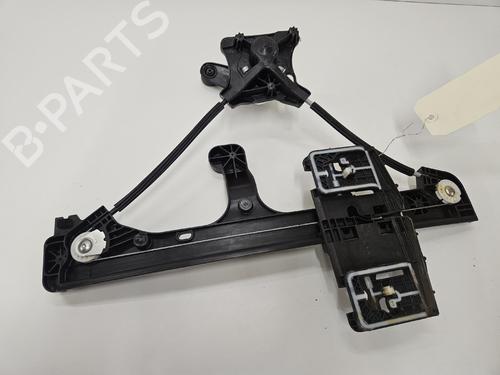 Rudehejsemekanisme Højre bagtil Rudehejsemekanisme Højre bagtil PEUGEOT 208 II (UB_, UP_, UW_, UJ_) 1.2 PureTech 75 (75 hp) 36939773 36939773