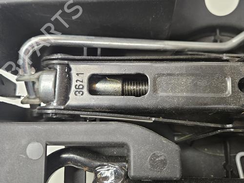 Reservehjul kit Reservehjul kit RENAULT CLIO V (B7_) 1.5 Blue dCi 100 (B7AD) (101 hp) 35937479 35937479