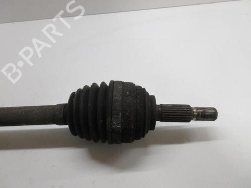Used Left front driveshaft RENAULT CLIO III (BR0/1, CR0/1) 1.5 dCi (BR17, CR17) (86 hp) 20897235