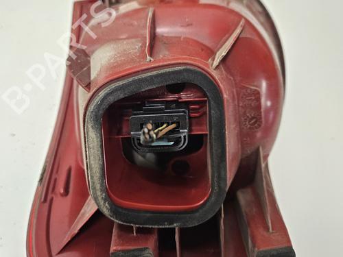 Right taillight VW PASSAT B6 Variant (3C5) 1.9 TDI | BP35889209C35 - Image 2