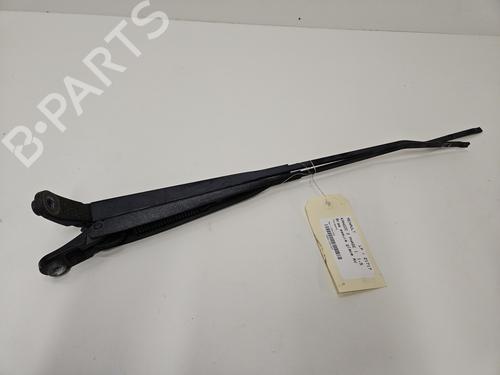 Used Front windshield wiper arm RENAULT KANGOO / GRAND KANGOO II (KW0/1_) 1.5 dCi 90 (KW05, KW08, KW0G, KW11) (90 hp) 29372243
