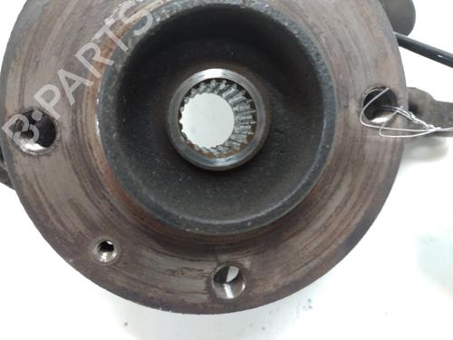 Used Left front steering knuckle Left front steering knuckle PEUGEOT 206+ (2L_, 2M_) 1.4 HDi eco 70 (68 hp) 20893445 20893445