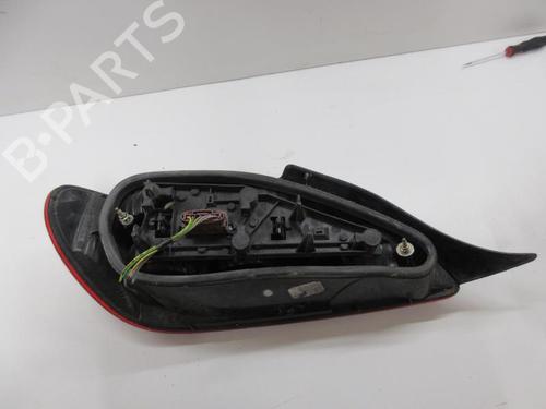 Used Right taillight Right taillight 20889810 20889810