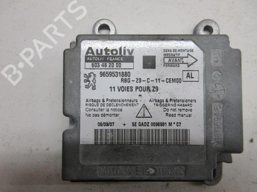 Used ECU airbags PEUGEOT 607 (9D, 9U) 2.7 HDi 24V (204 hp) 22108181
