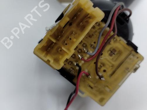 switch-renault-captur-i-j5_-h5_-2013-23793054 main image