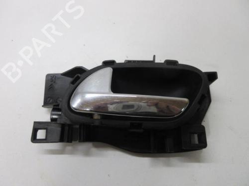 Used Front left interior door handle PEUGEOT 5008 (0U_, 0E_) 1.6 HDi (110 hp) 20897620